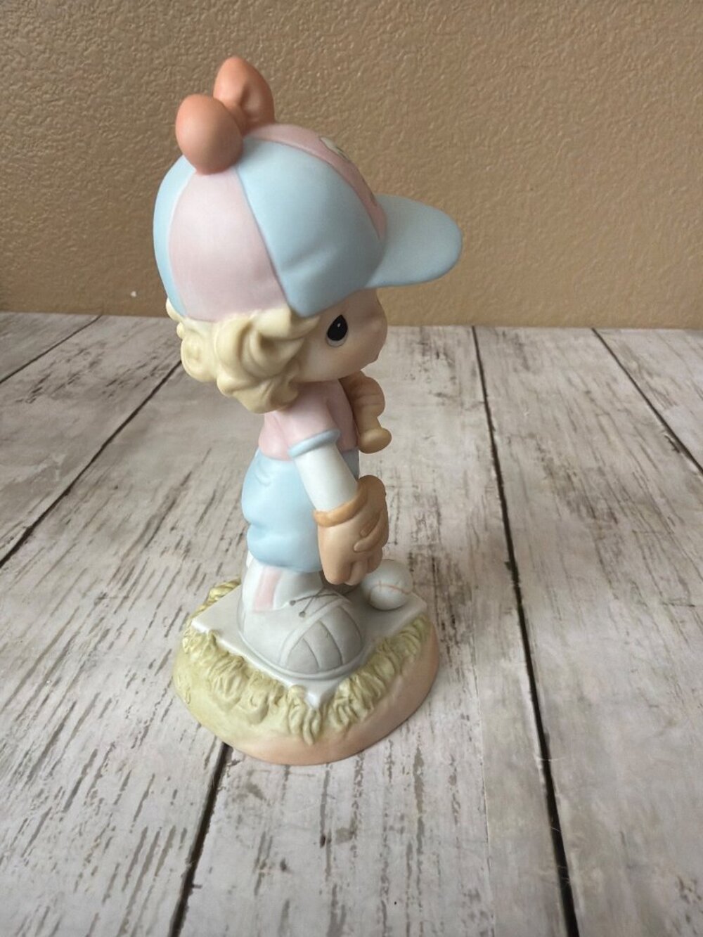 Precious Moments “Let’s Have A Ball Together” 2001 Baseball Figurine #889849 - Picture 4 of 11